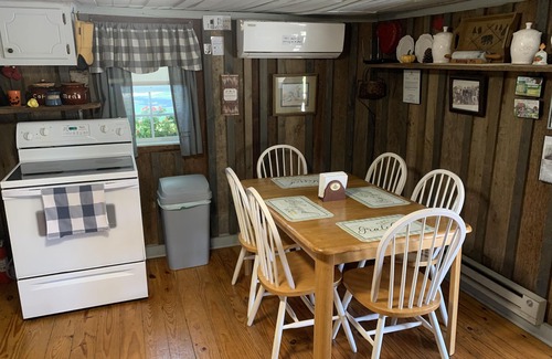 Pulaski House | Log Cabin Escape - Full Log Cabin Home