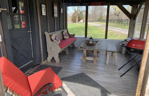 Pulaski House | Log Cabin Escape - Full Log Cabin Home
