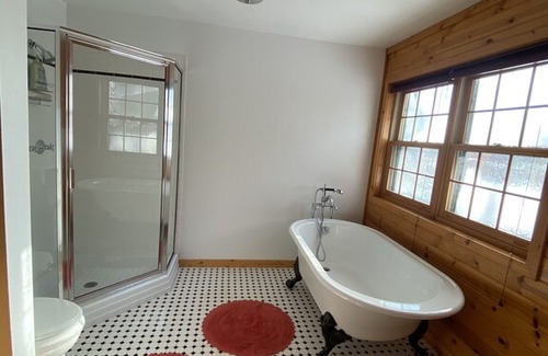 Minong Cabin | Log Cabin for 12+ on Horseshoe Lake!