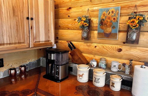 Whitehall House | Log Cabin in Whitehall