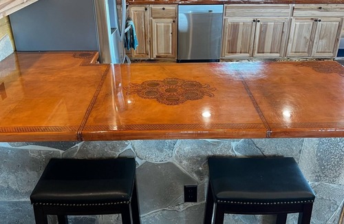 Whitehall House | Log Cabin in Whitehall