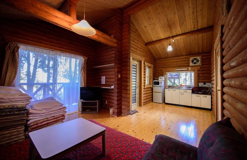 Yufu Cabin | Log Cabin Kinoko No Sato