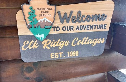 Apple Ridge House | Log Cabin