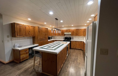Charleston Cabin | Log Family Cabin in the great Heber Valley, Wasatch County Mountains