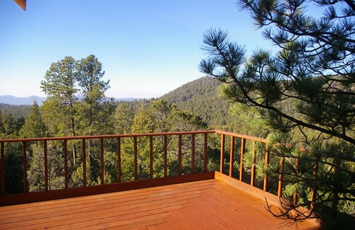 Pecos House | Log Home Near Santa Fe, New Mexico with Million Dollar View