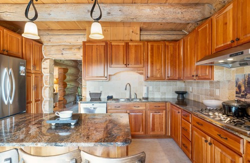 Hartland Four Corners House | Log manor on 65 private acres of land with entertaining amenities & hot tub