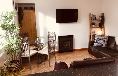 Stornoway Apartment | Logan Home