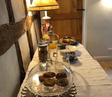 Westbrook Court Bed & Breakfast | Logaston Common Farmhouse