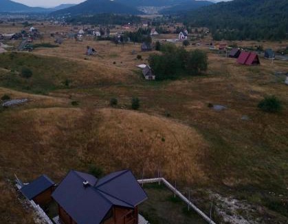 Tepacko Polje House | LogCabin Žabljak