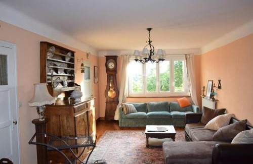 Sainte-Gemme-en-Sancerrois House | Logement authentique à proximité de Sancerre