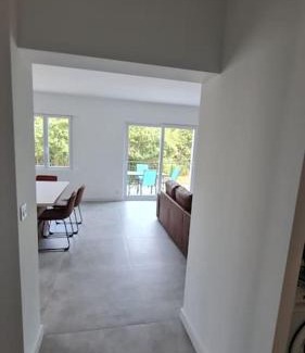 Vence Apartment | Logement avec tèrrasse, au calme