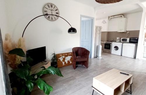 Saint-Mathieu Apartment | Logement Cosy 58m2 centre ville