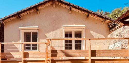 Saint-Beauzely Apartment | Logement entier Chez Léa et Brevia