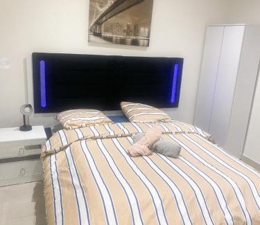Arnouville Apartment | Logement F2 entier calme à 20 mins de paris , Stade 2 France, Aéro CDG, Parc des expositions, Disneyland Paris,Futuroscope, Tour Eiffel