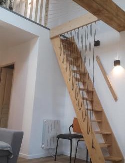 La Vraie-Croix Apartment | Logement indépendant appartement T2 bis style loft