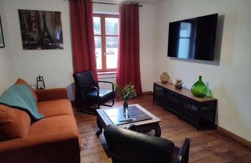 Fraize Apartment | Logement Spacieux