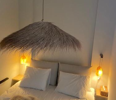 Lembeke Bed & Breakfast | Logie Marie with hottub in the garden