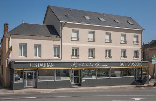 Beaumont-sur-Sarthe Hotel | Logis de la Barque