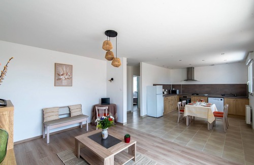 Montreuil-Bellay House | Logis de la Perruche - Maison avec terrasses