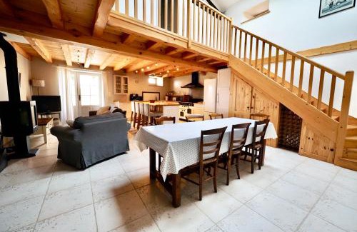 Criteuil-la-Magdeleine Bed & Breakfast | Logis du paradis