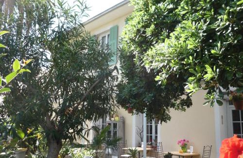 La Californie Hotel | Logis Hôtel Villa Victorine