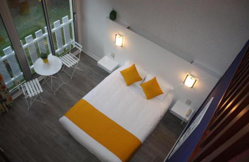 Locronan Hotel | Logis Latitude Ouest Hôtel Restaurant & Spa