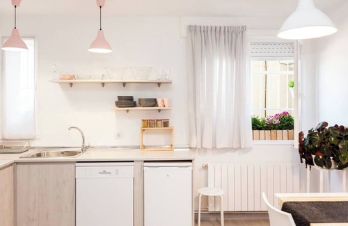 Logrono Apartment | Logroño center, on the banks of the Ebro