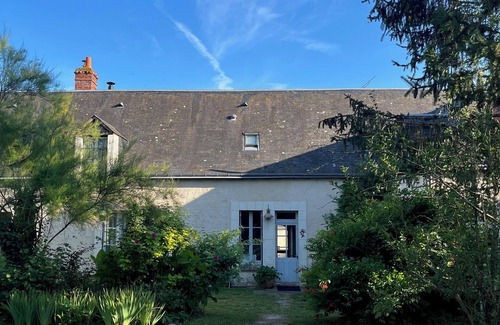 Ferriere-Larcon House | Loire Valley Priest's Village House 2 Acres, Pool, 7 Bedrooms.