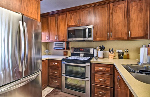 Santillana del Mar Condo | Loiza Condo w/Rooftop Patio - Walk to Beach!