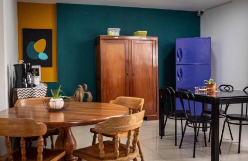 Chinatown House | Lolas Hostal, Habitacion Exclusiva para Mujeres, 2 camarotes, precio por cama