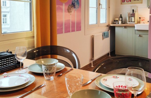 Favoriten Apartment | Lollipop + 4 Min to Metro U1 + Free Parking