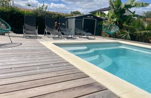 Loupes Villa | LOMALI Maison familiale climatisée piscine