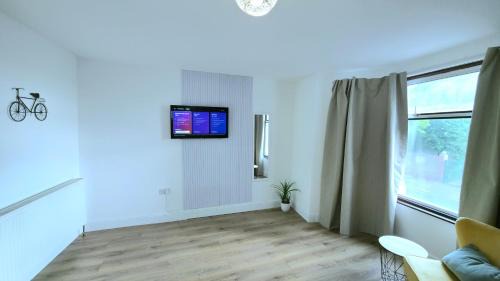 Plaistow South House | London House, Private loft and Rooms near Excel London