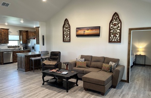 Dublin House | Lone Oak Place with Horse Stalls