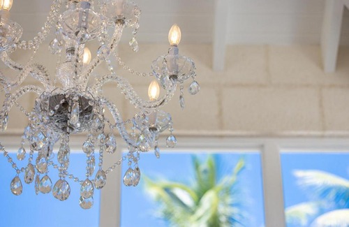 Westmoreland Villa | Lonetrees - Large Luxury Private Villa w Pool