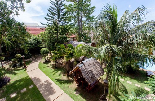 Sam Roi Yot Resort | Long Beach Inn