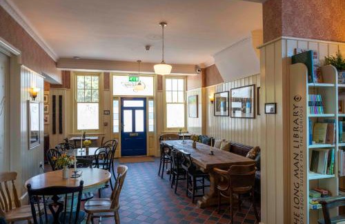 Wilmington Bed & Breakfast | Long Man Inn