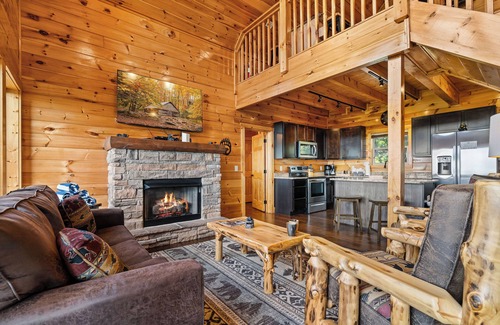 Sevierville Cabin | Long range sunset views from Hot Tub, free attractions, Resort pool,