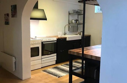 Torsaker Hotel | Long/Short Stay Högalid