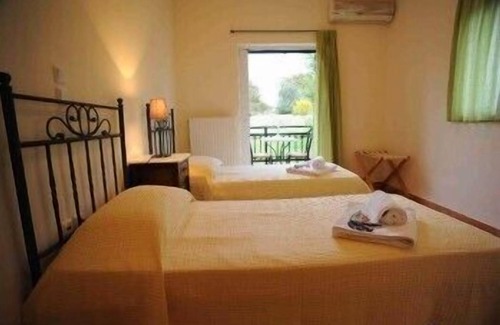Papastavraiika House | Long View Resort & Spa Rooms & Apartments