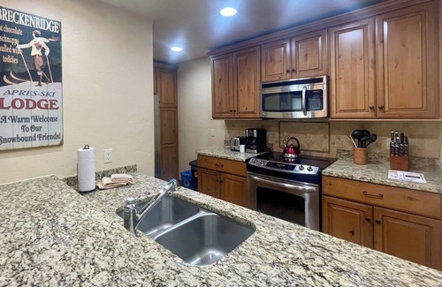 Historic District Condo | LongBranch 301, Top floor corner unit