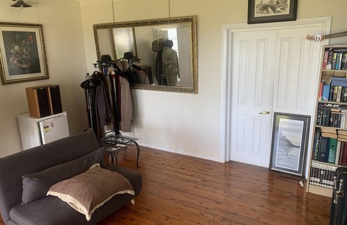 Stanwell Tops Cabin | Longview Lodge @ Stanwell Tops!