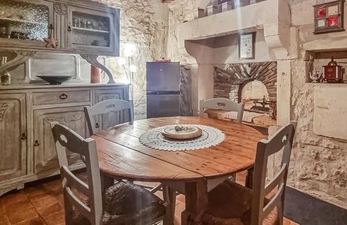 Saint-Sulpice-de-Cognac House | Look forward to a special vacation in charming walls.