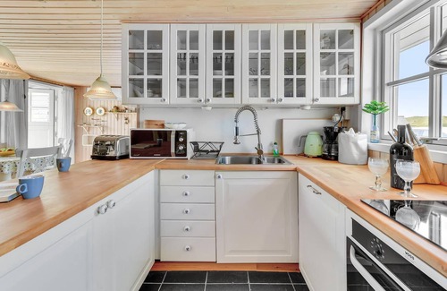 Bjerregard Strand House | Look forward to a wonderful vacation in this inviting vacation home by the sea.
