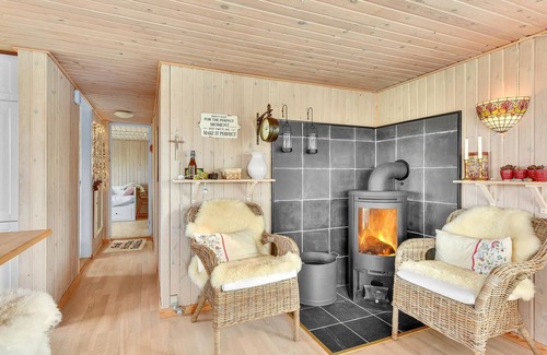 Bjerregard Strand House | Look forward to a wonderful vacation in this inviting vacation home by the sea.