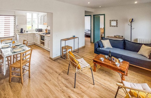 Hirel House | Look forward to spending your vacation in this vacation home near the beach.