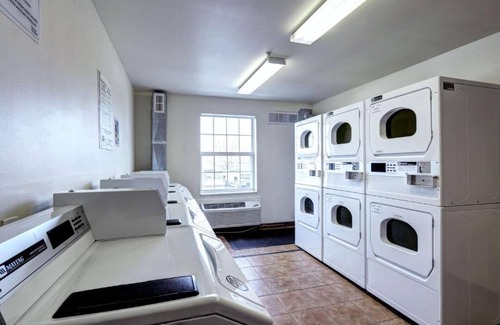 North Westminster House | Looking for a place to call home for a while?