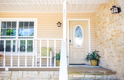 Gun Barrel City House | Loon Bay Escape