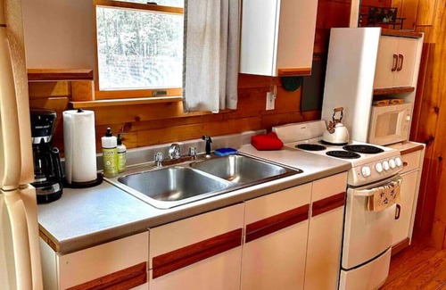 Beaver Cove Cabin | Loon Dream - Waterfront Cabin-Direct ATV Access