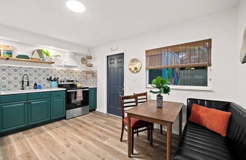 Indian Harbour Beach Apartment | Lora Square